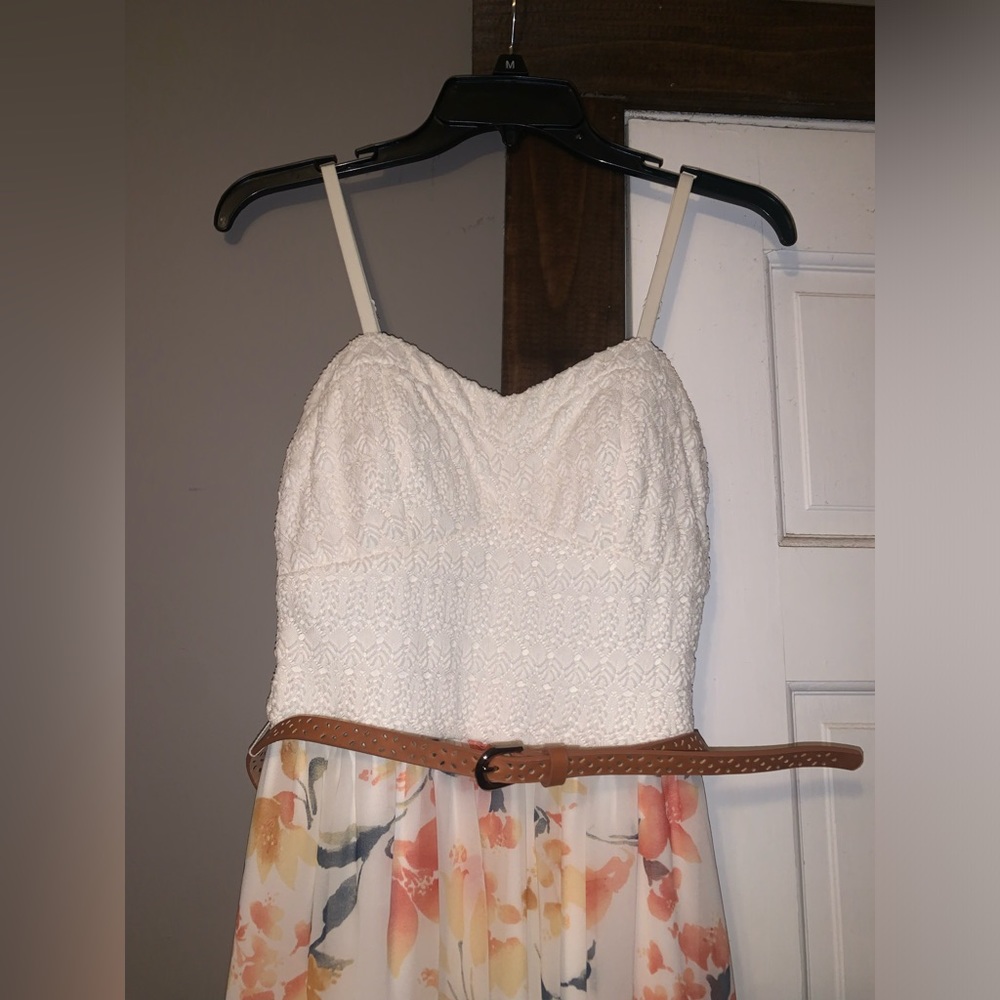 Maxi Spring Dress - Picture 3 of 6